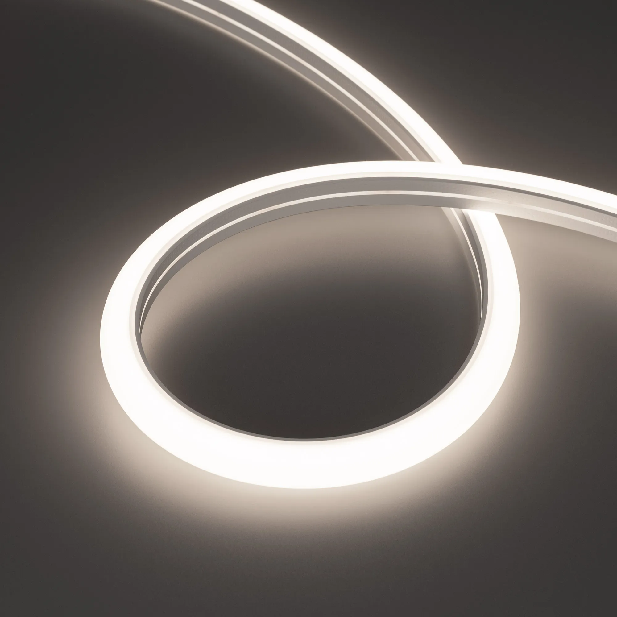 Лента светодиодная герметичная MOONLIGHT-TOP-A140-16x15mm 24V Day5000 (9.6 W/m, IP65, 2835, 5m, wire x1) (Arlight, Вывод вниз, 3 года)